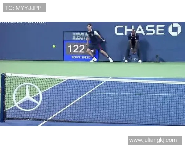 克耶高斯与穆雷激战正酣谁将赢得这场网球巅峰对决 克耶高斯与穆雷激战正酣谁将赢得这场网球巅峰对决